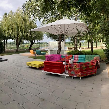 Donautica Hotel & Restaurant Fadd-Dombori Extérieur photo